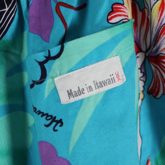 Vintage Hawaiian Shirt - Made in Hawaii Tribal and Floral Pattern - Men's Small - Picture 8 of 8